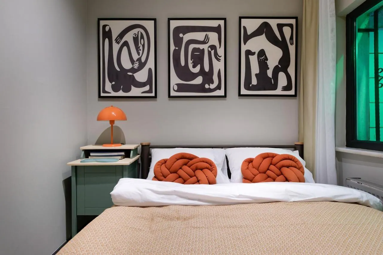 Artful Apartment W/Projector In Beyoglu, Cihangir Istanbul Turkey