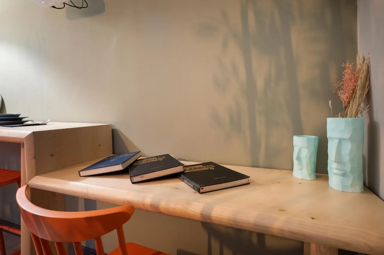 Artful Apartment W/Projector In Beyoglu, Cihangir Istanbul 0*,  Turkey