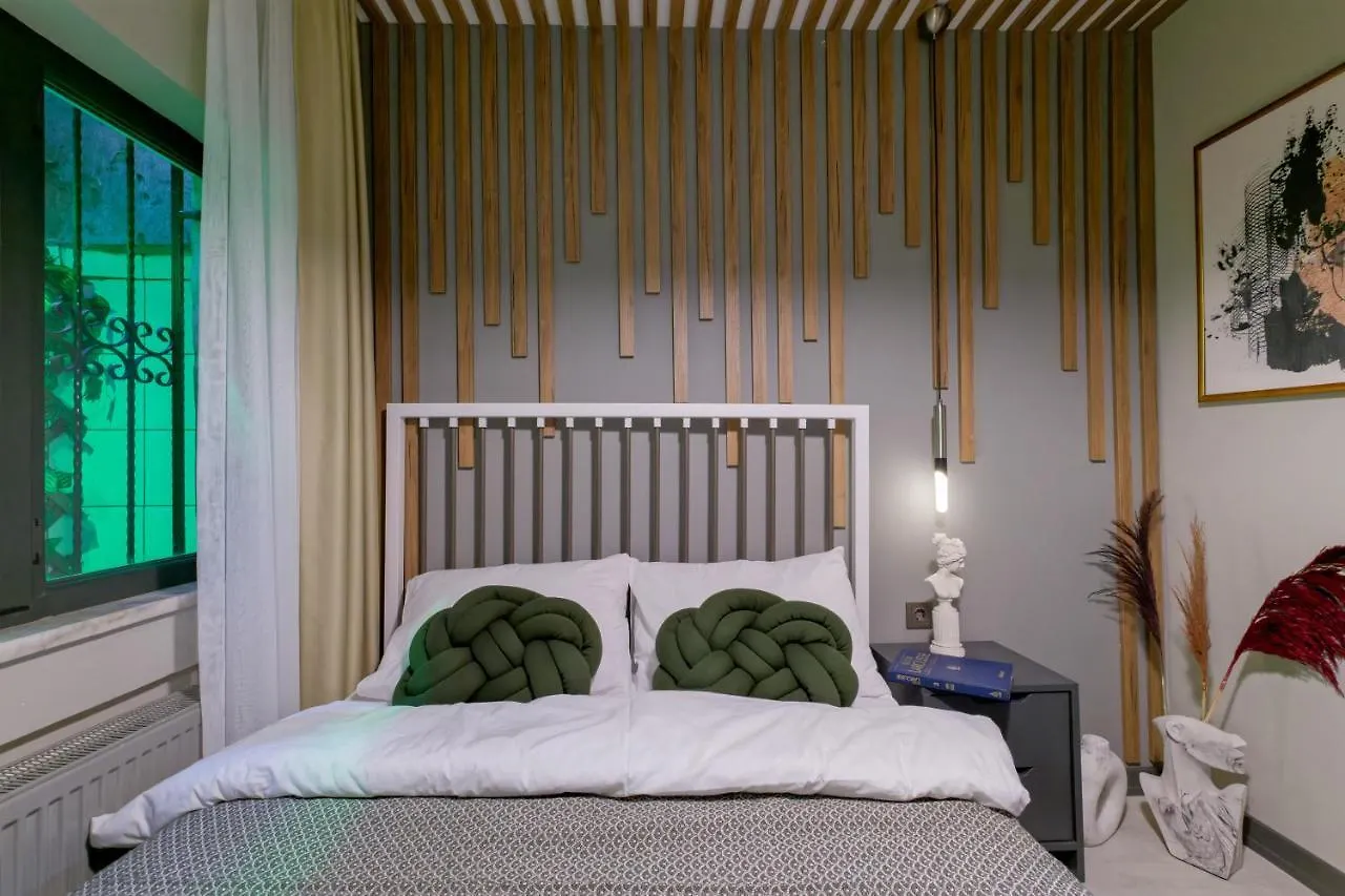 Artful Apartment W/Projector In Beyoglu, Cihangir Istanbul